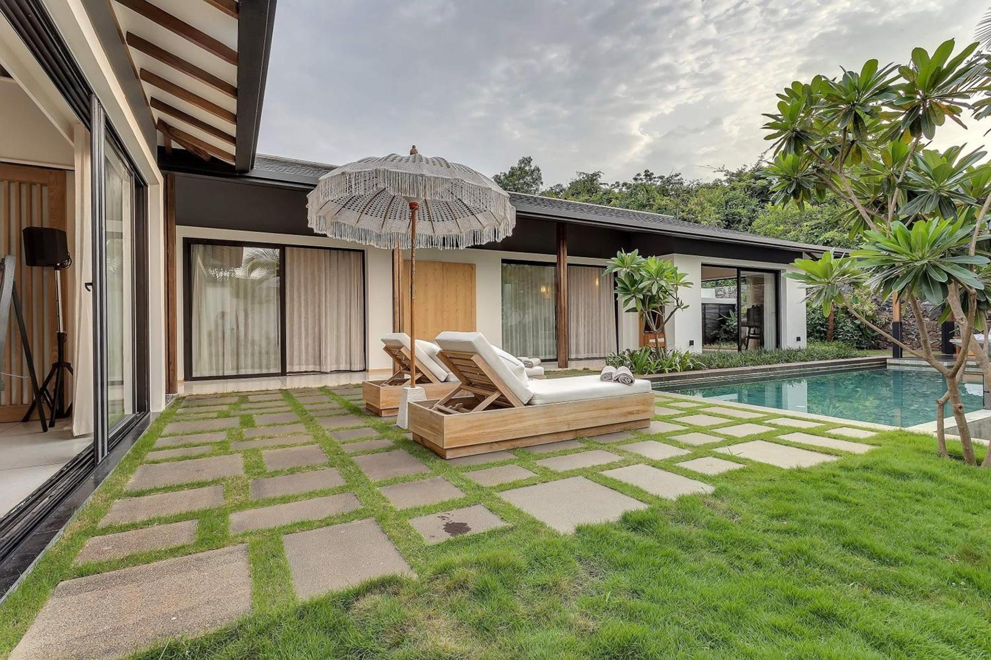 Over Water Villas - Rumah Hutan Cunchelim Экстерьер фото